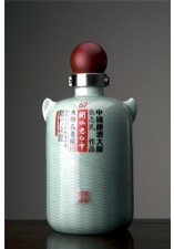 弟窯_03 衡水老白干大師瓶
